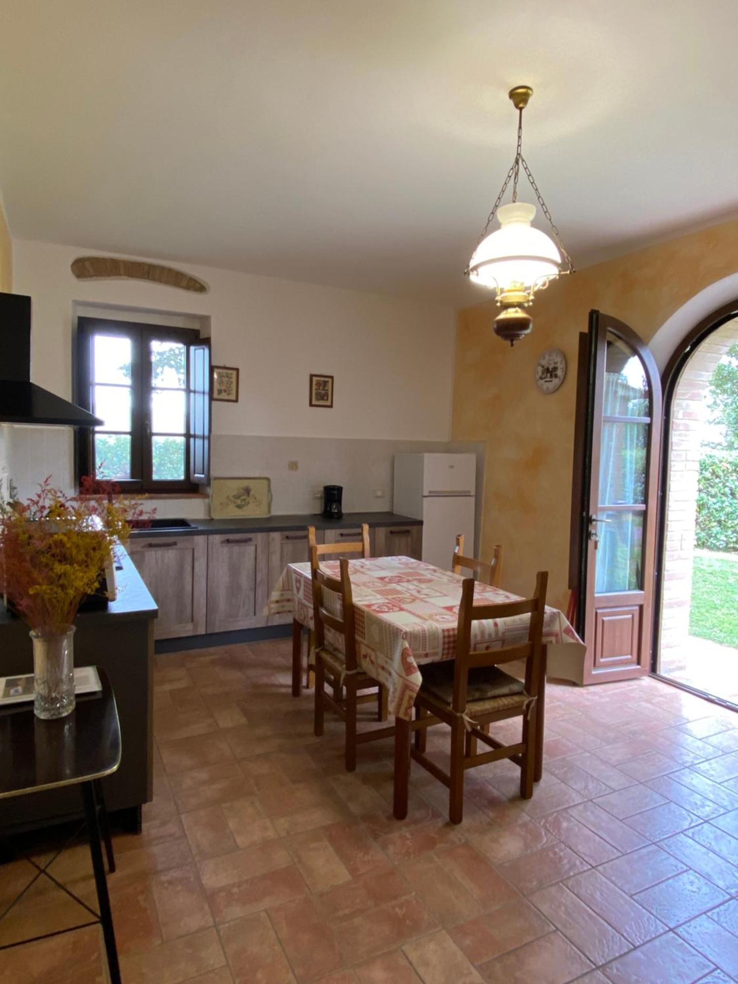 Agriturismo L'Antica Quercia Pomarance Exteriér fotografie